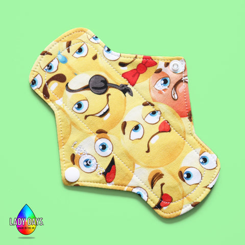 LADY DAYS 7" REUSABLE CLOTH PAD