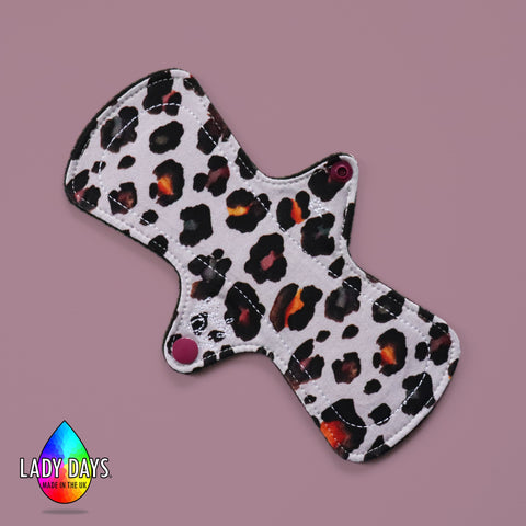 Lady Days reusable cloth menstrual pad - 8 inch regular