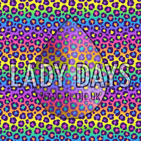 LADY DAYS REUSABLE CLOTH MENSTRUAL PAD CUSTOM MADE IN RAINBOW LEOPARD PRINT