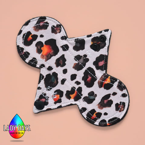 LADY DAYS REUSABLE CLOTH PANTY LINER GREY LEOPARD PRINT