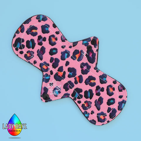 LADY DAYS HEAVY REUSABLE SANITARY PAD PINK LEOPARD PRINT